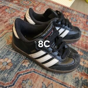 Toddler sambas 8c